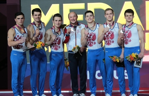 Ростовские гимнасты Ланкин и Нагорный стали серебряными призерами чемпионата мира 